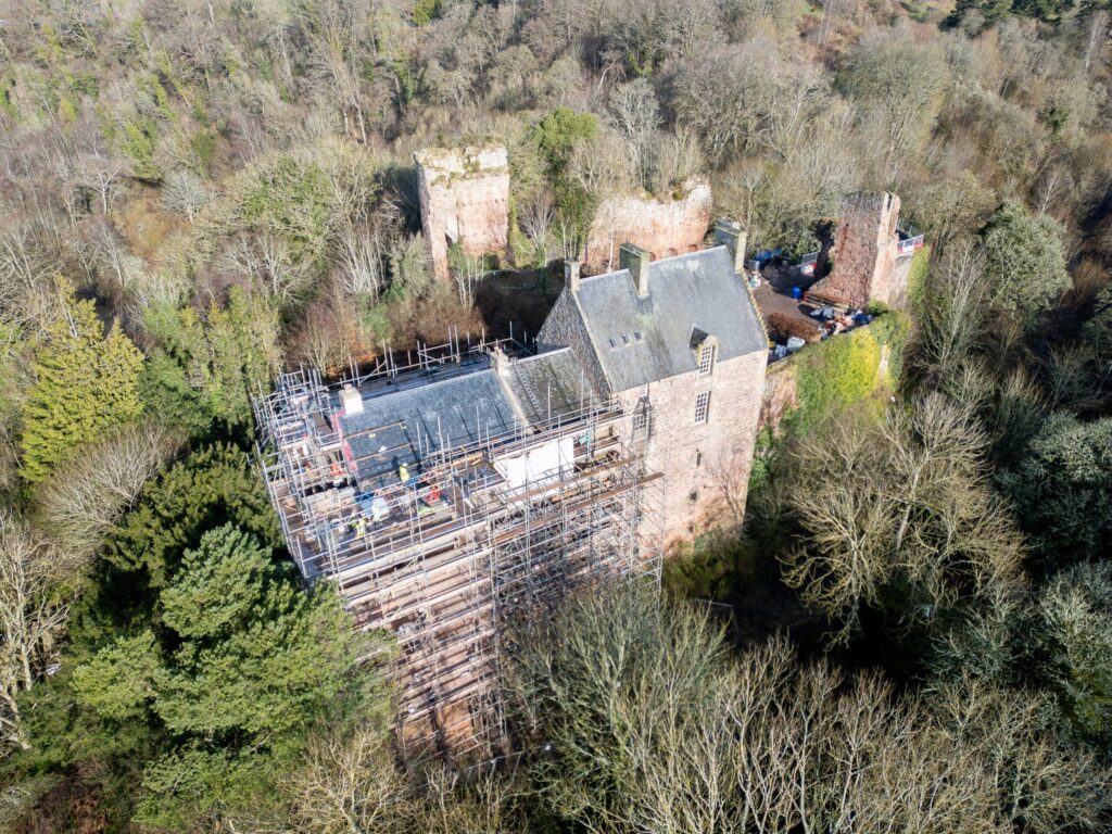 Rosslyn Castle roof resized